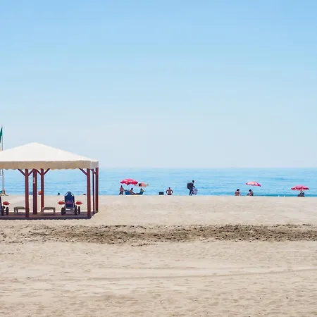 Apartman Cubo's Sol Y Arena Playamar Torremolinos