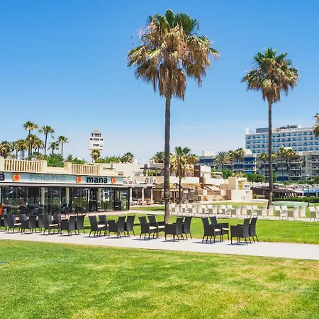 Cubo's Sol Y Arena Playamar *